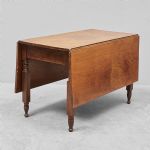 1618 5182 DROP-LEAF TABLE